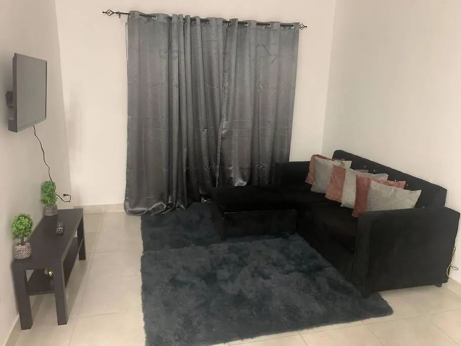 Apartamento Con Piscina Y A 5 Minutos De La Playa Apartment