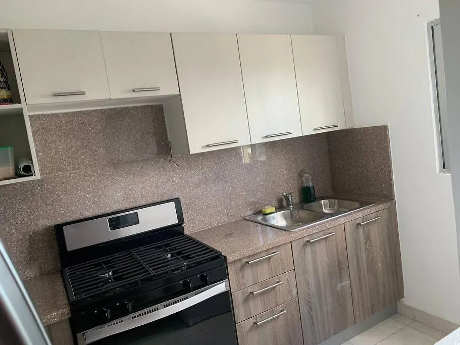Apartamento Con Piscina Y A 5 Minutos De La Playa